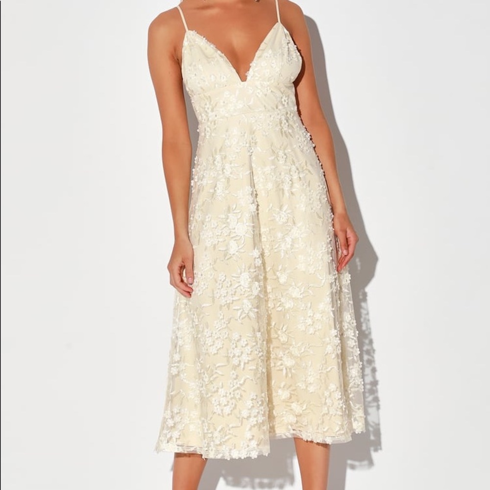 Lulu’s Cream Floral Embroidered Lace Midi Dress